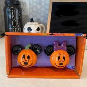 Disney salt and pepper shakers